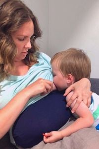 tandem nursing while pregnant