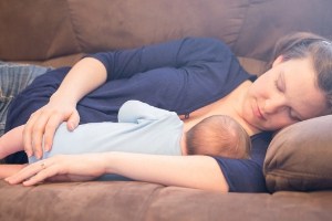 breastfeeding newborn