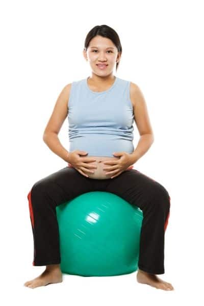 Woman-on-birthing-ball