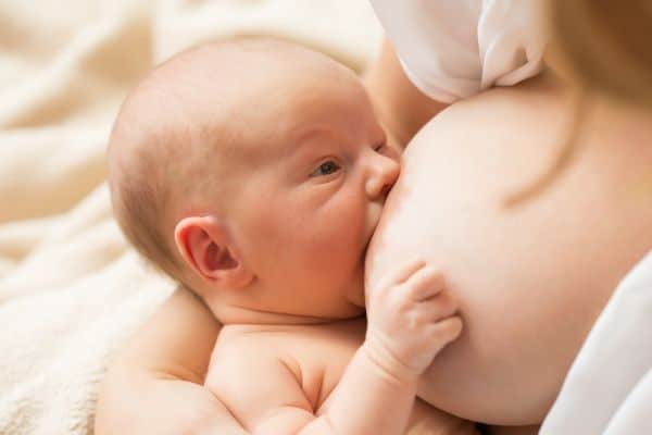 breastfeeding with engorged breasts
