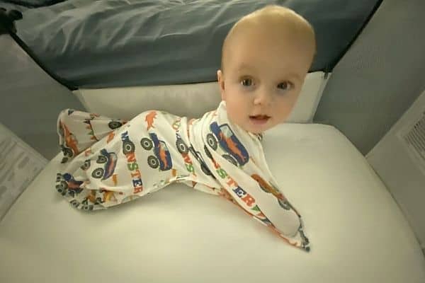 Zipadee Zip baby blanket review | Evidence-based mommy