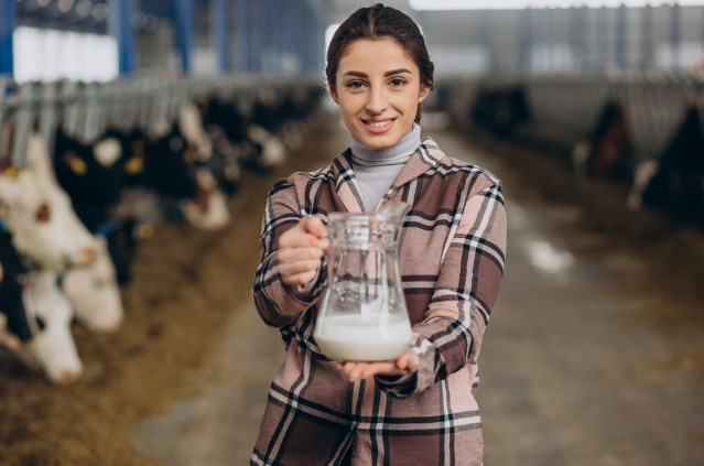 Farm-Fresh Milk Feels Creamier
